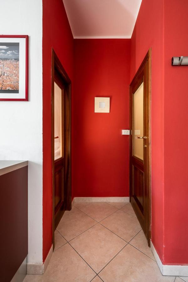 Giorgi Homes - Easy Apartment By Wonderful Italy 볼로냐 외부 사진
